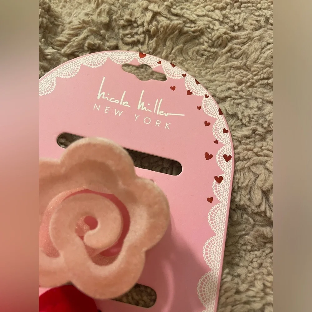 NWT Nicole Miller New York Three Velvet Flower Claw Hair Clips